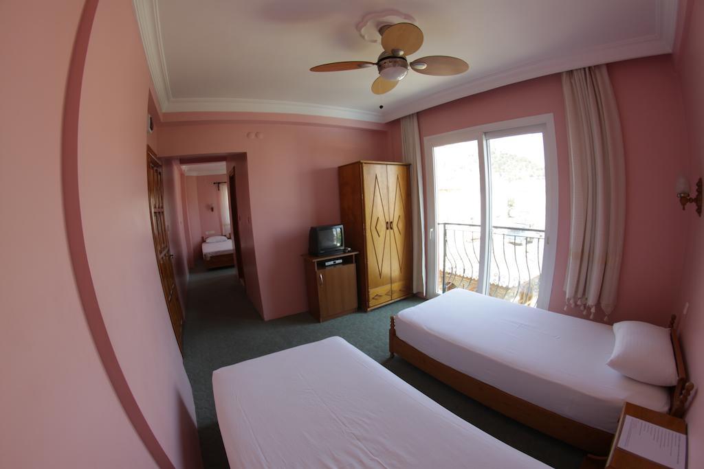Nazar Hotel Selçuk Bilik gambar